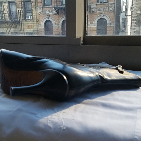 JIMMY CHOO Black Leather Boots - Picture 5 of 9